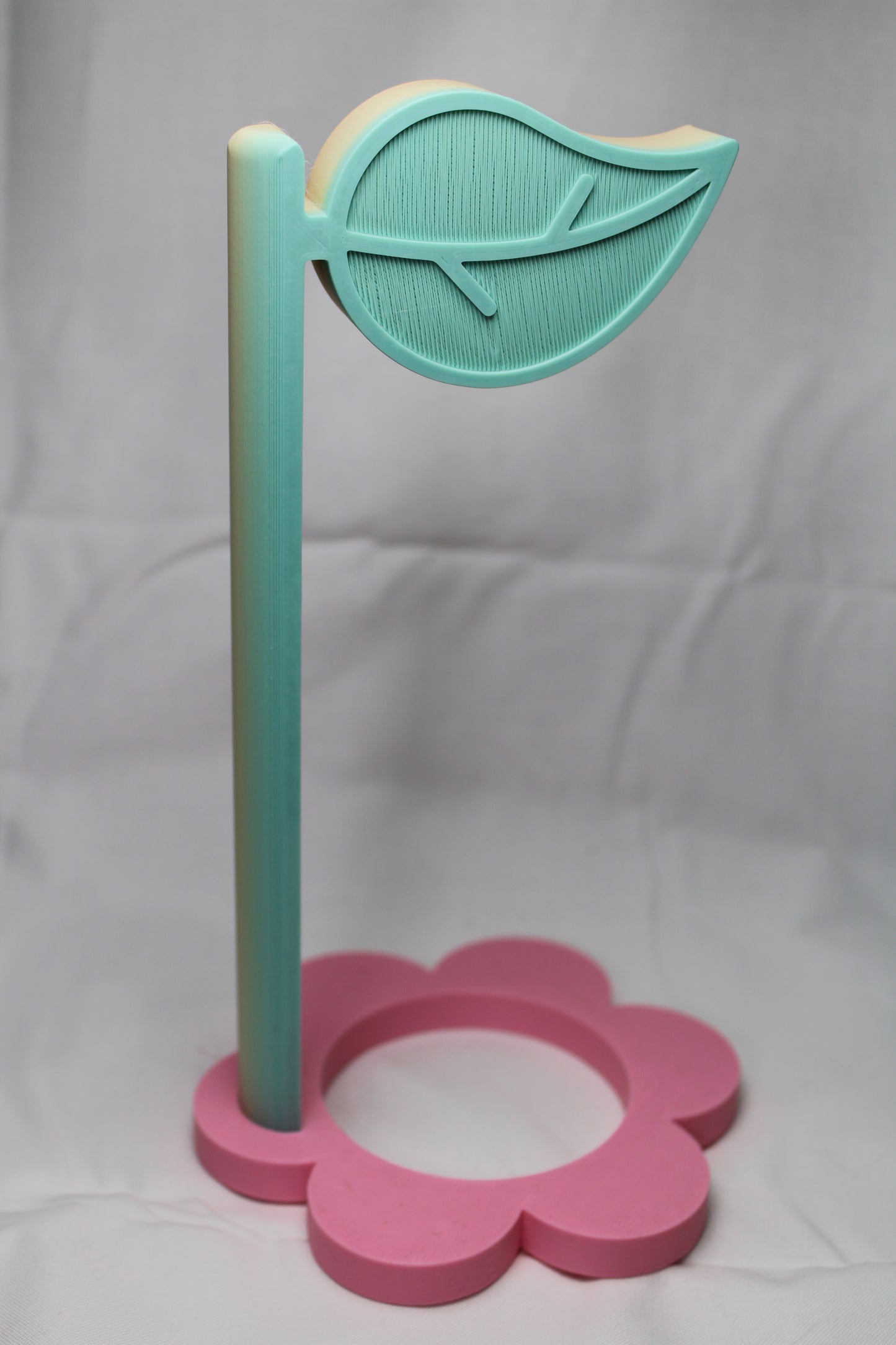 LEAF headphone stand 3D printed