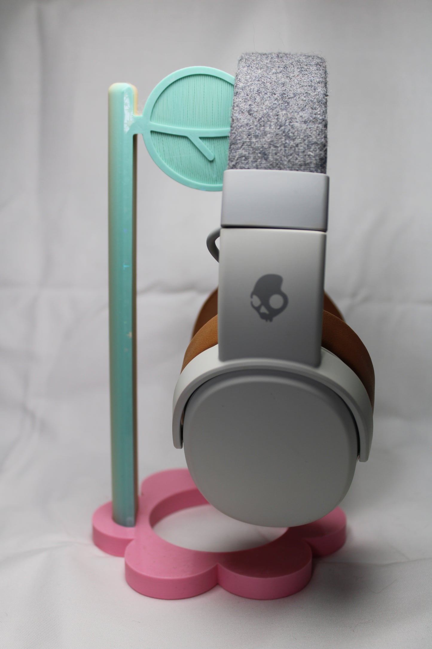 LEAF headphone stand 3D printed
