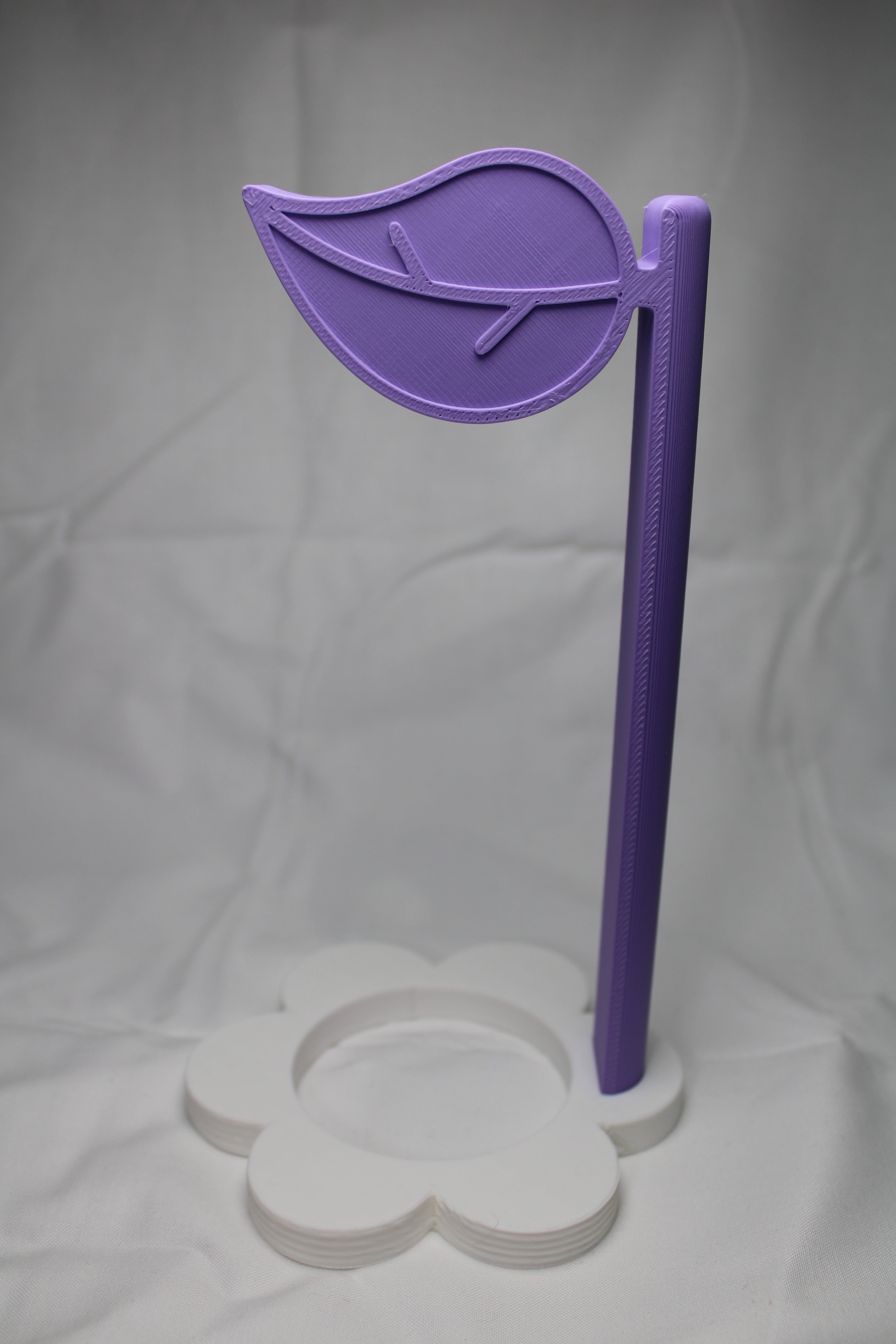 LEAF headphone stand 3D printed